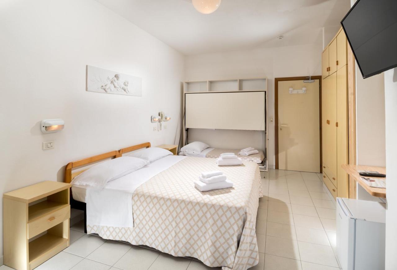 Hotel Continental Κατόλικα Εξωτερικό φωτογραφία
