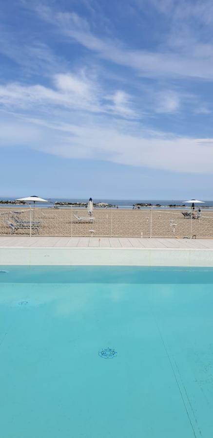 Hotel Continental Κατόλικα Εξωτερικό φωτογραφία