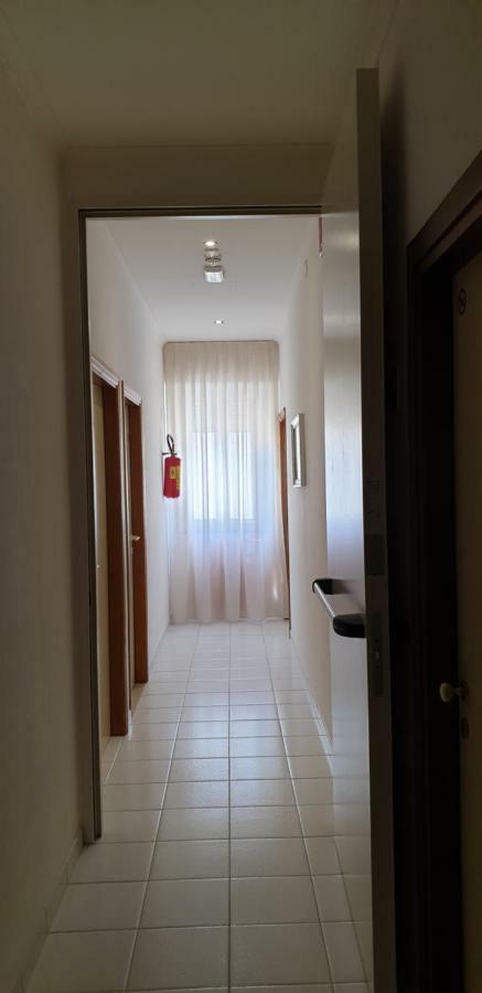 Hotel Continental Κατόλικα Εξωτερικό φωτογραφία